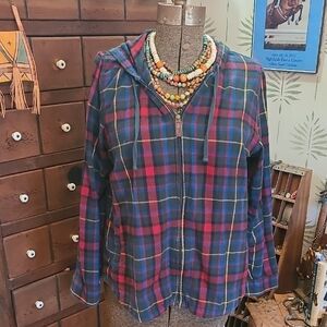 L.L. Bean Relaxed Fit Plaid Jacket Size LARGE 100% Cotton!